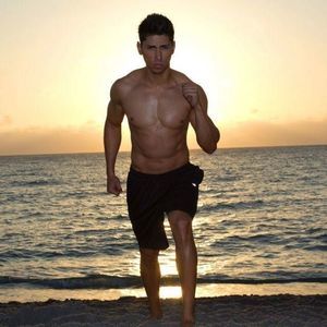 Meet your Posher, Felipe